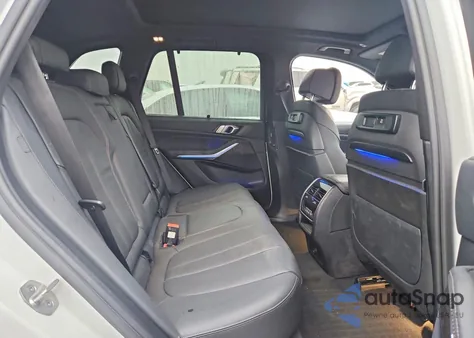 2022 BMW X5 Sdrive 40I z USA, uszkodzony, nr VIN 5UXCR4C06N9J14513